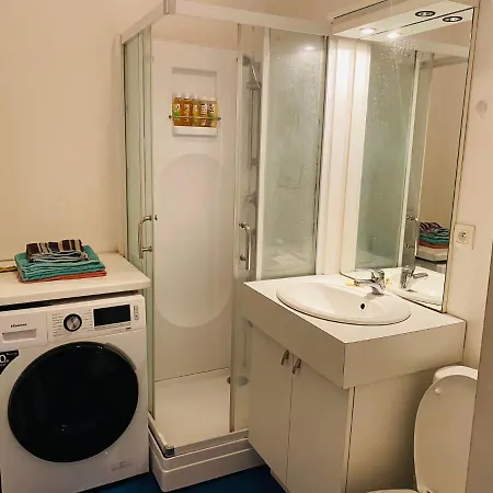 T2 Sur La Place Du Marche De Wazemmes Apartmán